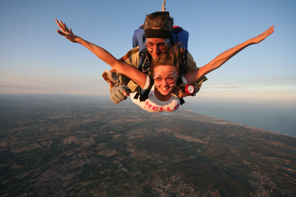 Hello saut en parachute